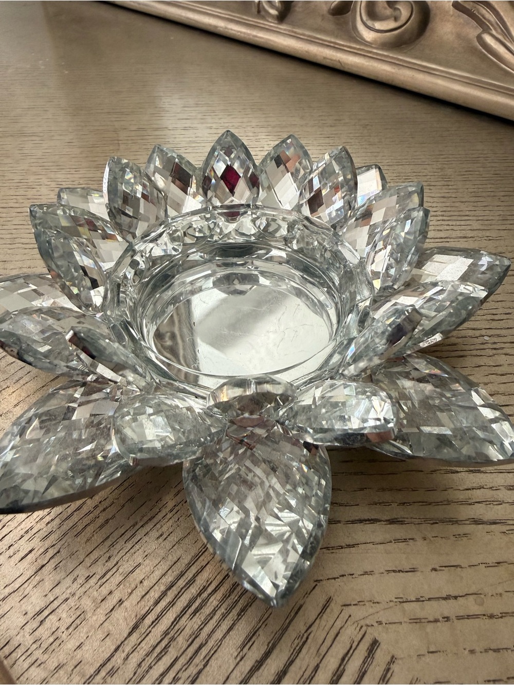 Crystal Lotus Tealight Candle Holder - Clear